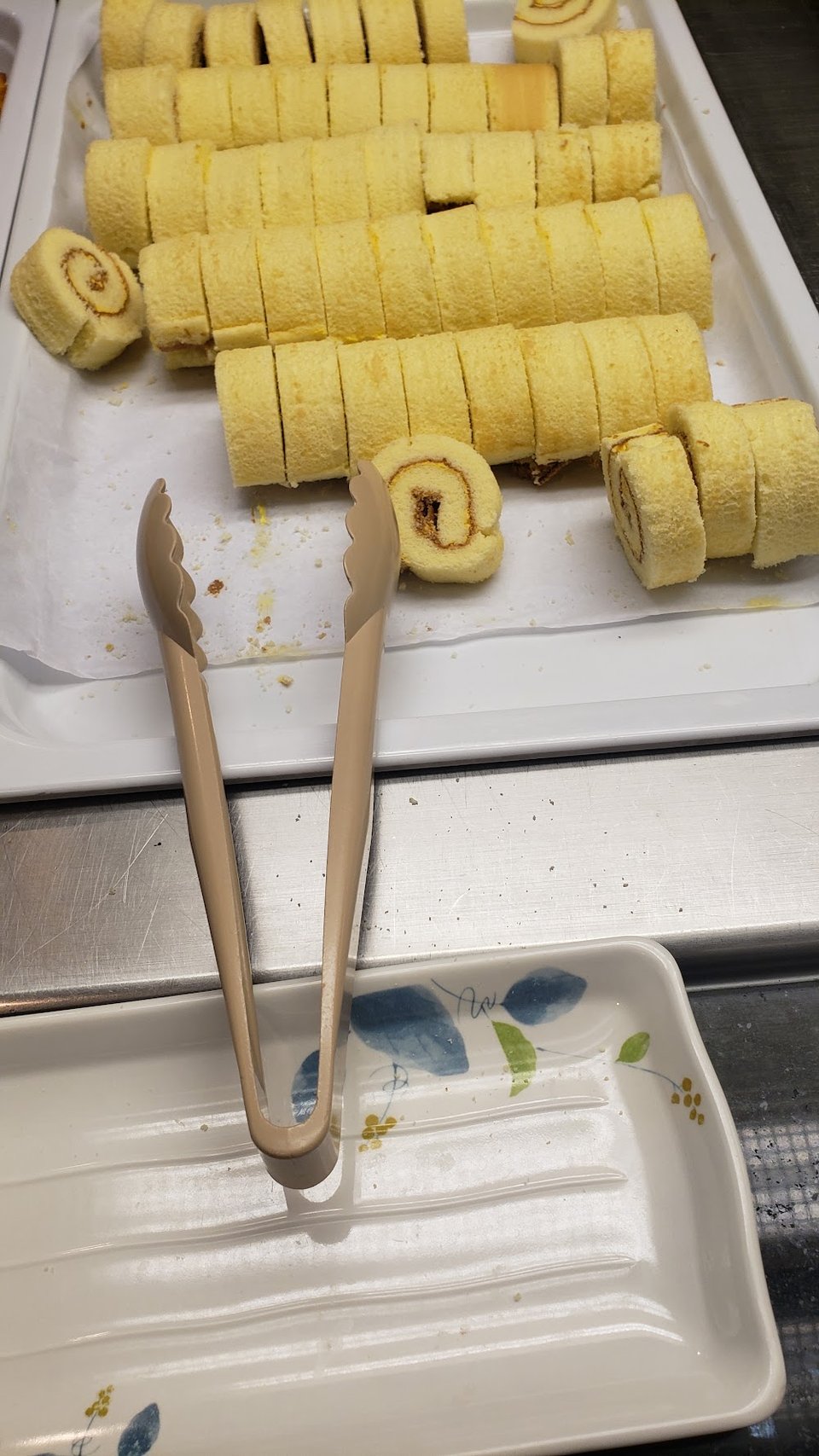 Vanilla Cake Roll